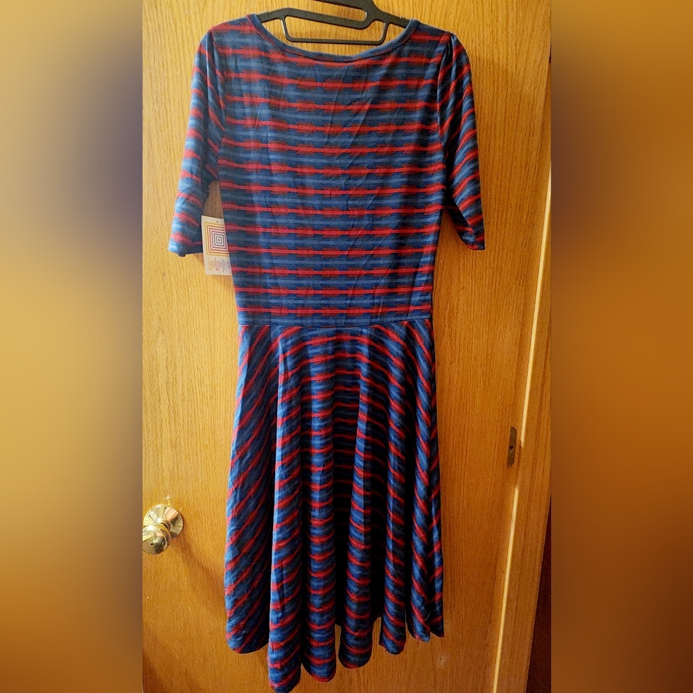 NWT LuLaRoe Nicole Knit Fit and Flare Dress sz Small